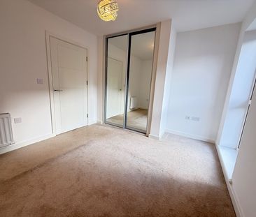 1 Bed Flat, Flatts Close, BS34 - Photo 4
