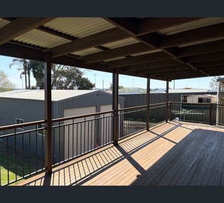 5 Park Street, Gillieston Heights, NSW 2321 - Photo 2