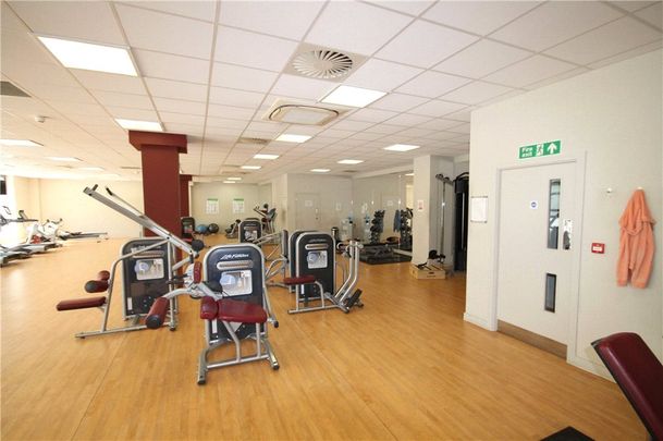 Clayponds Lane, Brentford, TW8 0GS - Photo 1