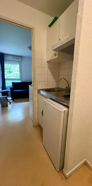 Appartement Courbevoie 1 pièce(s) 18 m2 - Photo 1