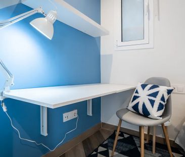 Ronda de Sant Pere, Barcelona, Catalonia 08010 - Photo 2