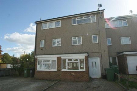 House share to rent - Photo 4