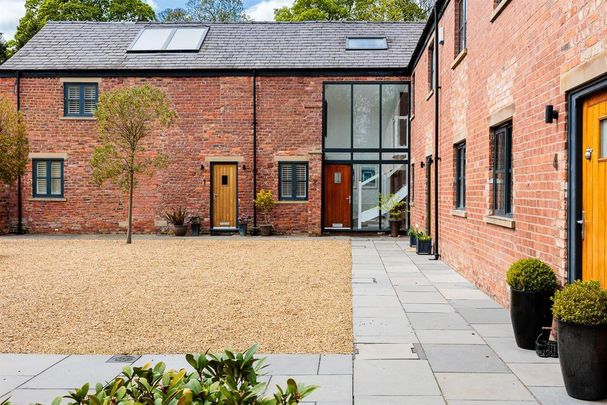 3 bedroom barn conversion to rent - Photo 1