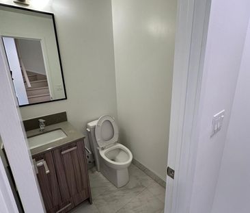 For Lease - 71 Curlew Drive Unit# 67, Toronto, Ontario - Photo 3