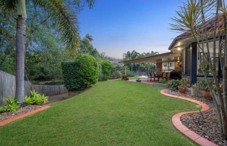 3 Chancery Close, Murrumba Downs QLD 4503 - Photo 2