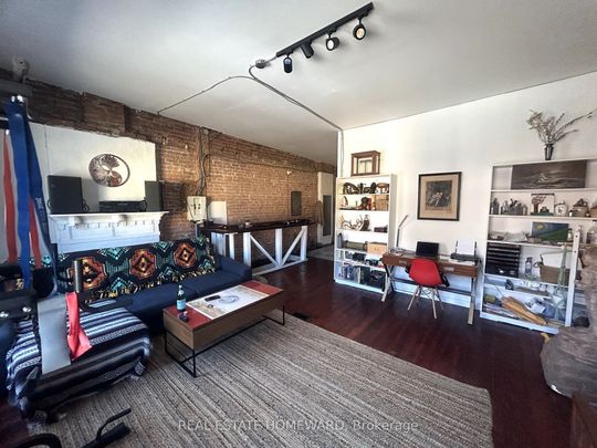 For Lease - 1297 Gerrard Street Unit# A, Toronto, Ontario - Photo 1