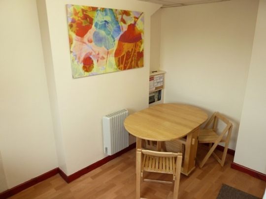 Accommodation 4 Staffs Uni 4 bedroom - Photo 1