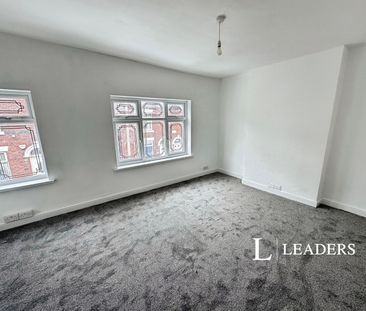 3 bedroom house to rent Chetwynd Street, Stoke-on-Trent, Staffordsh... - Photo 6