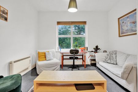1 bedroom flat to rent - Photo 4