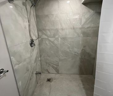 For Lease - 324 St Vincent Street, Barrie, Ontario - Photo 2