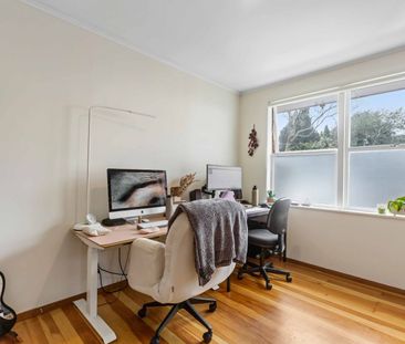 Easy Living - Photo 6