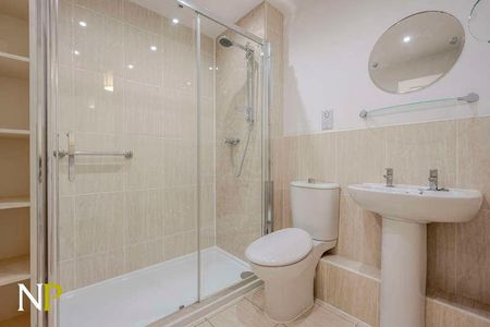 Sanders Drive, Colchester, CO3 - Photo 2