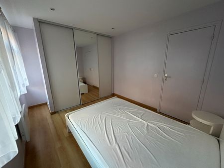 Location Appartement 2 pièces 37m² - Photo 4