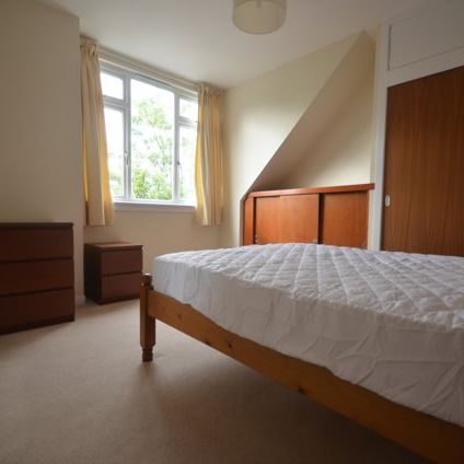 Top Floor Flat, 28 Watson Street, AB25 2QJ, Aberdeen - Photo 1