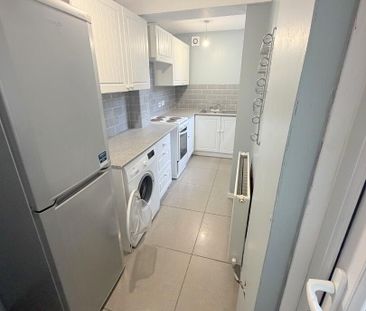 65 Killowen Street, BT68NG, Belfast - Photo 4