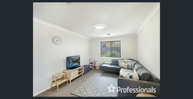 Family Home In Bourkelands - Photo 1