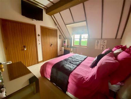 4 bedroom detached house to rent - Photo 3