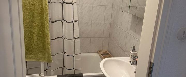 Ein Zimmer in Wedel zur Untermiete - Photo 1