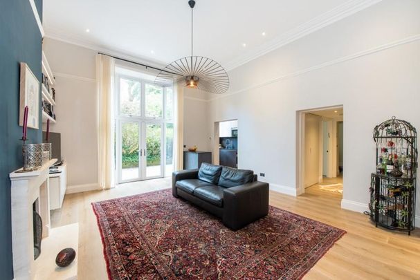 4 bedroom flat to rent - Photo 1