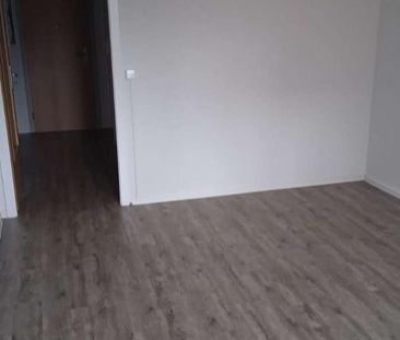 Am Anger 22-schöne 1,5 ZKB Wohnung im 3.OG *ab sofort* zu vermieten - Photo 3