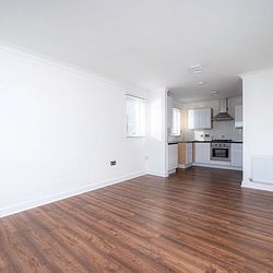 Whiting Crescent, Faversham, ME13 7WB, Kent - Photo 1