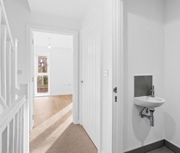 2 bedroom terraced house to rent - Photo 6