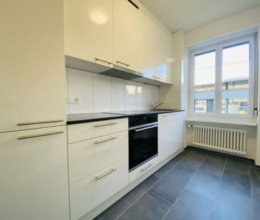 Zweitbezug 2.5-Zimmer mit Balkon und Keller (1021) - Photo 4