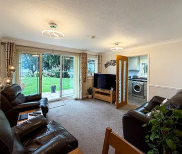 2 bedroom apartment to rent - Photo 2