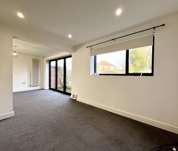 3 bedroom terraced house to rent - Photo 5