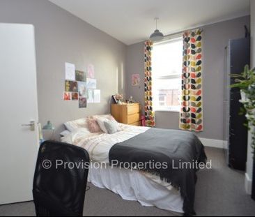 5 Bed Student Houses in Woodhouse - Photo 5