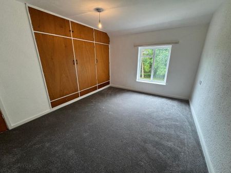 3 bedroom detached house to rent - Photo 4
