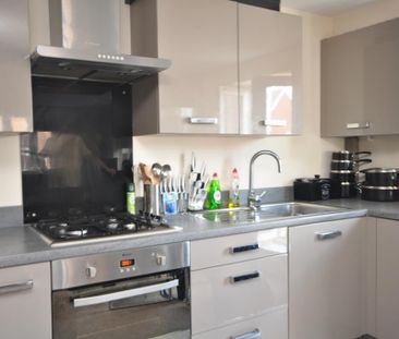 2 bedroom apartment to rent - Photo 4