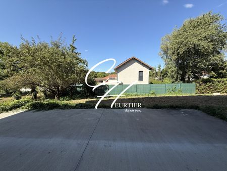 HERBEYS - Appartement T4 + JARDIN - Refait à neuf - Luxueux et Spacieux - Photo 2