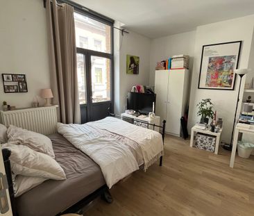 3 Chambres dans COLOCATION étudiante à 5000 Namur  Loyer: 395 € - Photo 6