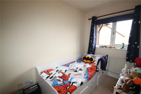 2 bedroom terraced house to rent - Photo 2