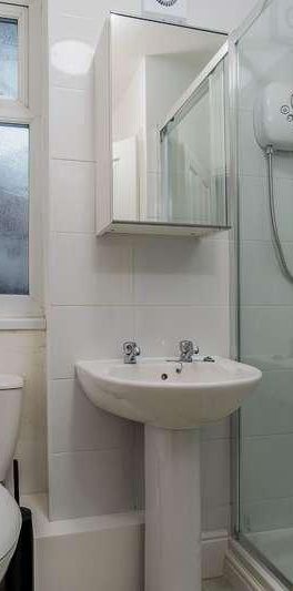 Radford Road, PL1 - Photo 2