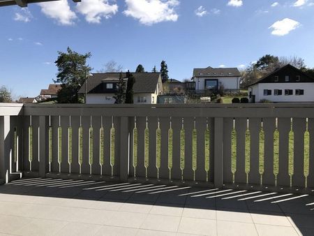 Grosszügige und helle 3.5 Zimmer-Wohnung zu vermieten - Foto 4