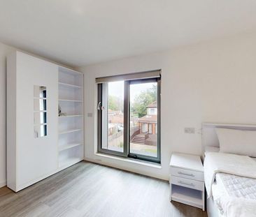 Studio to rent - Photo 6