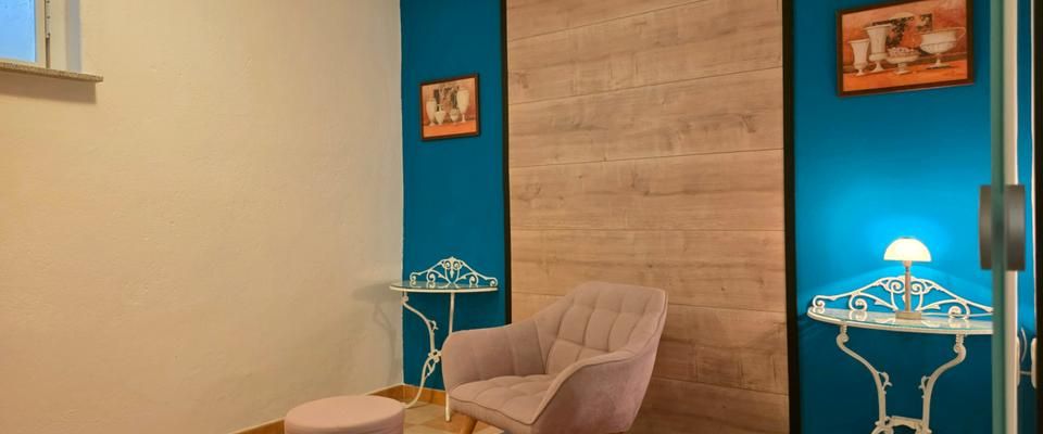 Gepflegte 2-Zimmer-Wohnung, Terrasse und toller Weitblick - Foto 1