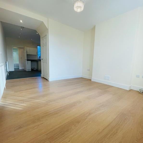 2 Bed Terraced House, Nursery Lane, NG6 - Photo 1