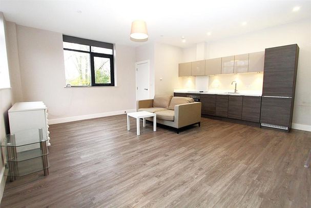 1 bedroom flat to rent - Photo 1