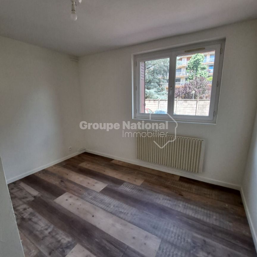 Appartement T4 de 72.30m2 - 185 Avenue Charles de Gaulle 69160 TASSIN LA DEMI-LUNE, - Photo 1