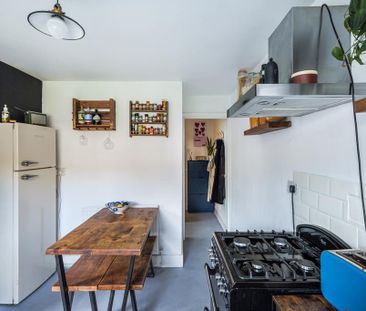 1 bedroom ground floor flat to rent - Photo 5