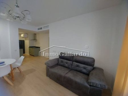 Alquiler de piso en Torre de Benagalbón - Photo 4