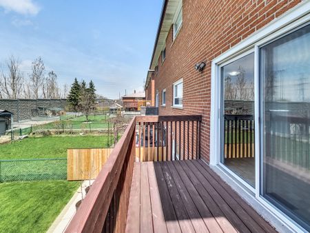 For Lease - 219 Shawnee Circle Unit# Main unit, Toronto, Ontario - Photo 2