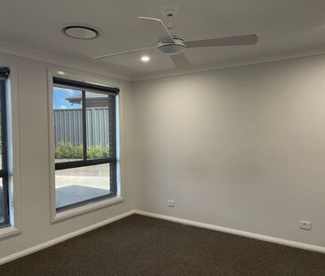 Stunning 2 bedroom home in Lampada Estate - Photo 6