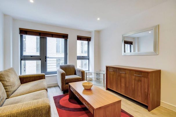 1 bedroom flat to rent - Photo 1