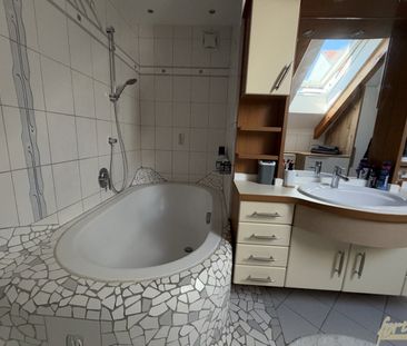 „Zentraler geht’s nicht – helle 2,5-Zimmer-Wohnung in der Blumenstadt“ - Foto 5