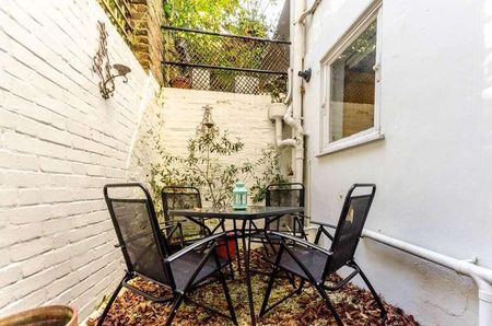 Ifield Road, Chelsea, SW10 - Photo 2