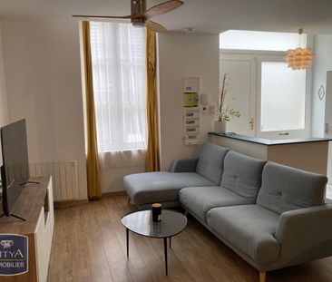 Location Appartement 3 pièces 74m² BORDEAUX 33300 - Photo 2